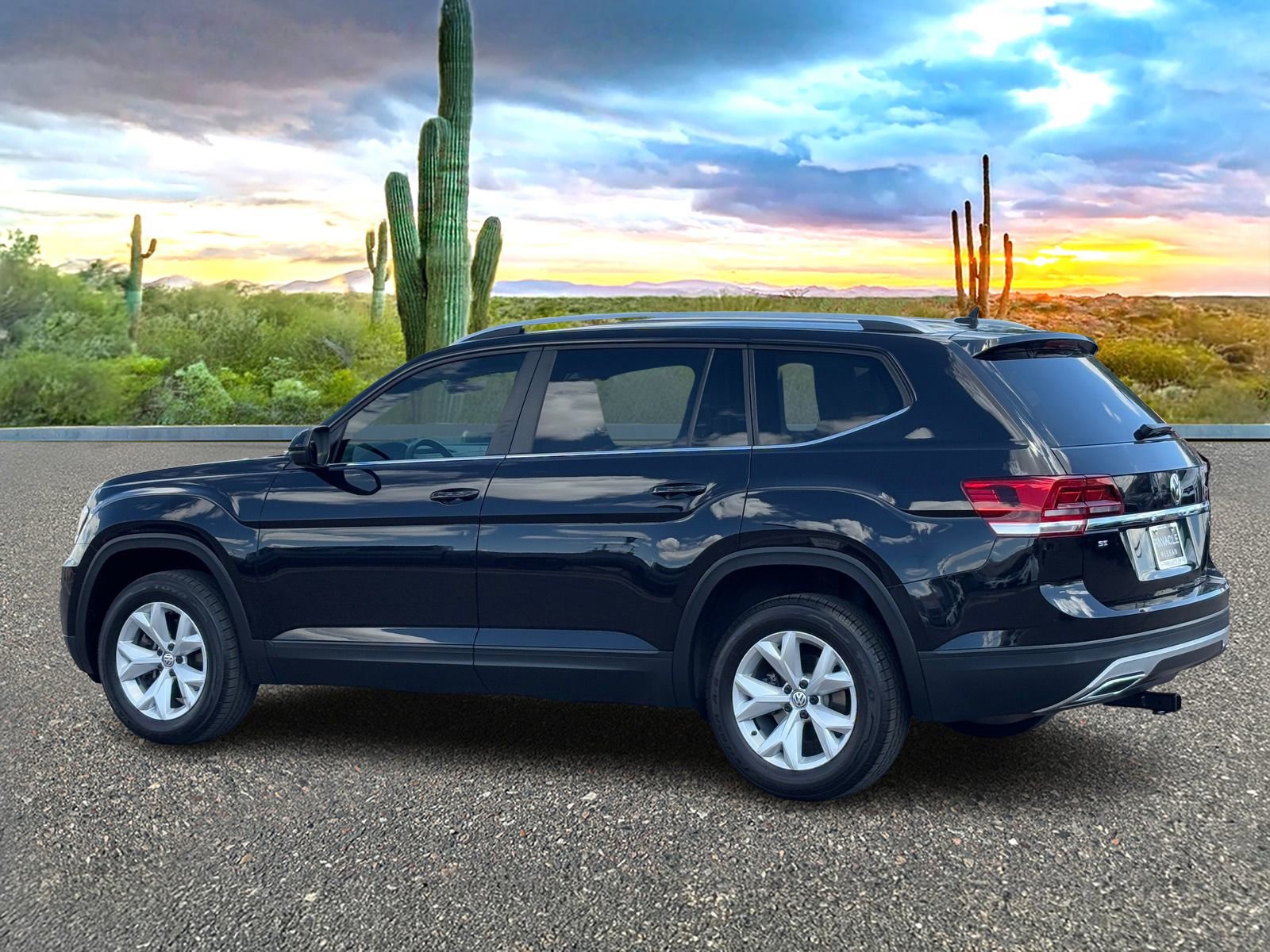 Used 2018 Volkswagen Atlas SE image 4