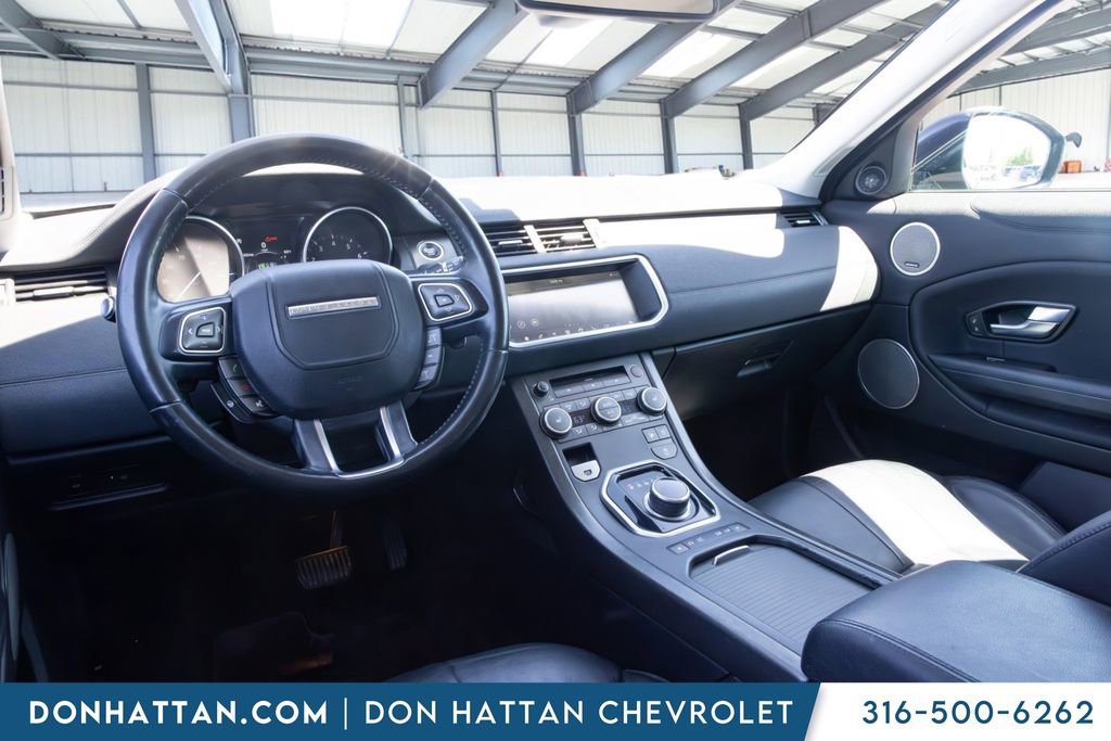 Used 2018 Land Rover Range Rover Evoque SE AWD/4WD image 13