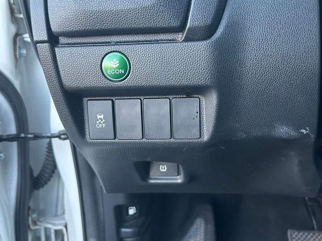 Used 2015 Honda Fit EX-L image 16