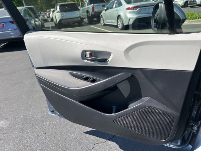 Used 2022 Toyota Corolla LE image 28