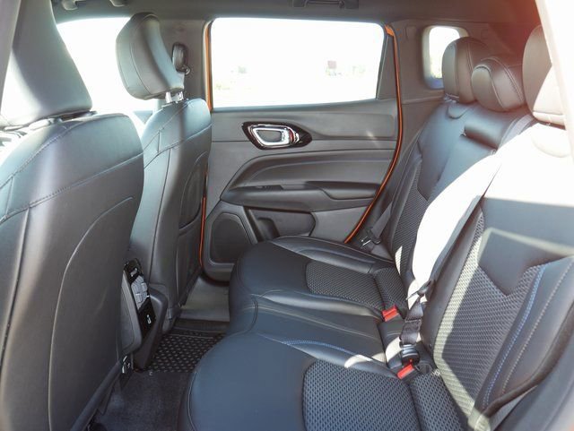 New 2026 Jeep Compass Latitude image 17