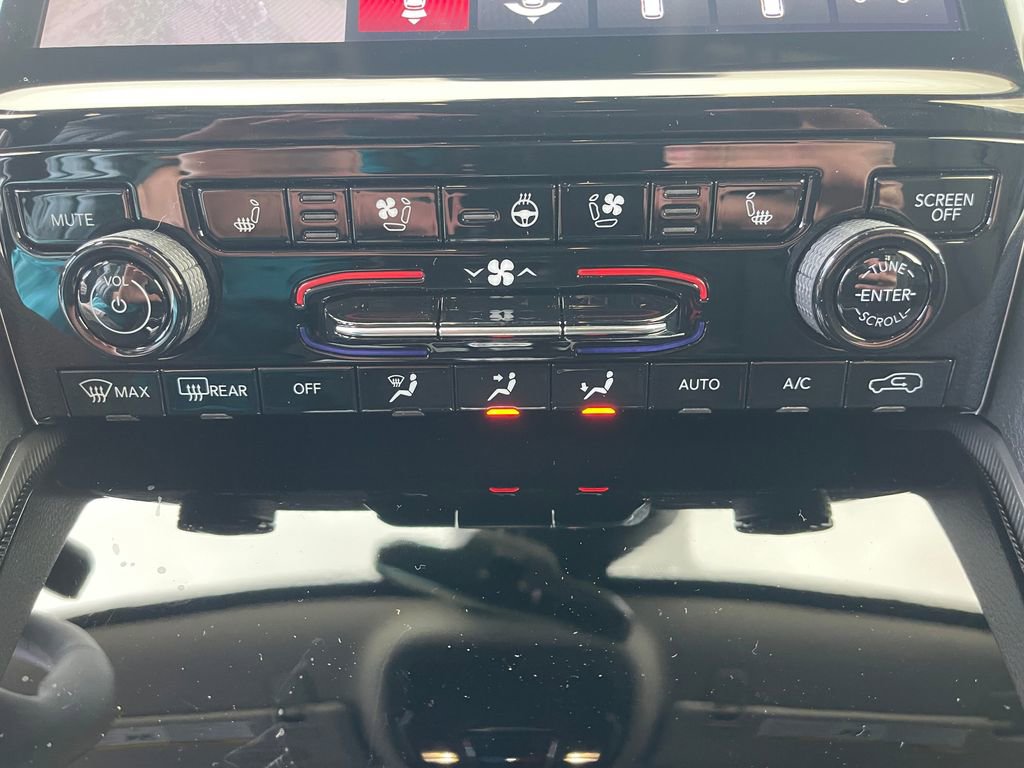 New 2024 Jeep Grand Cherokee Limited 4xe w/ Luxury Tech Group II image 24