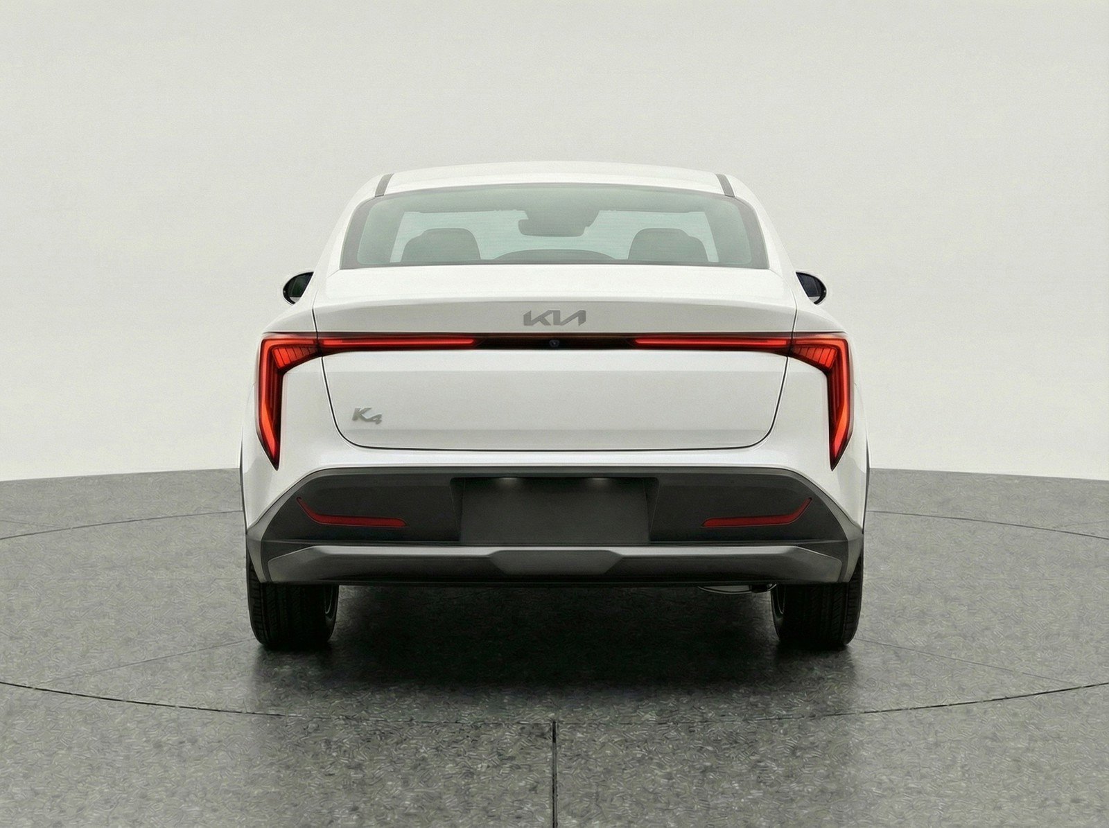 Used 2025 Kia K4 LXS image 7