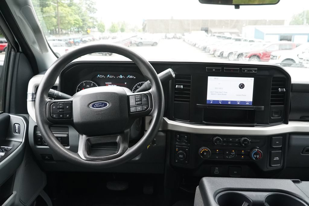 Used 2024 Ford F350 XLT w/ FX4 Off-Road Package AWD/4WD image 10