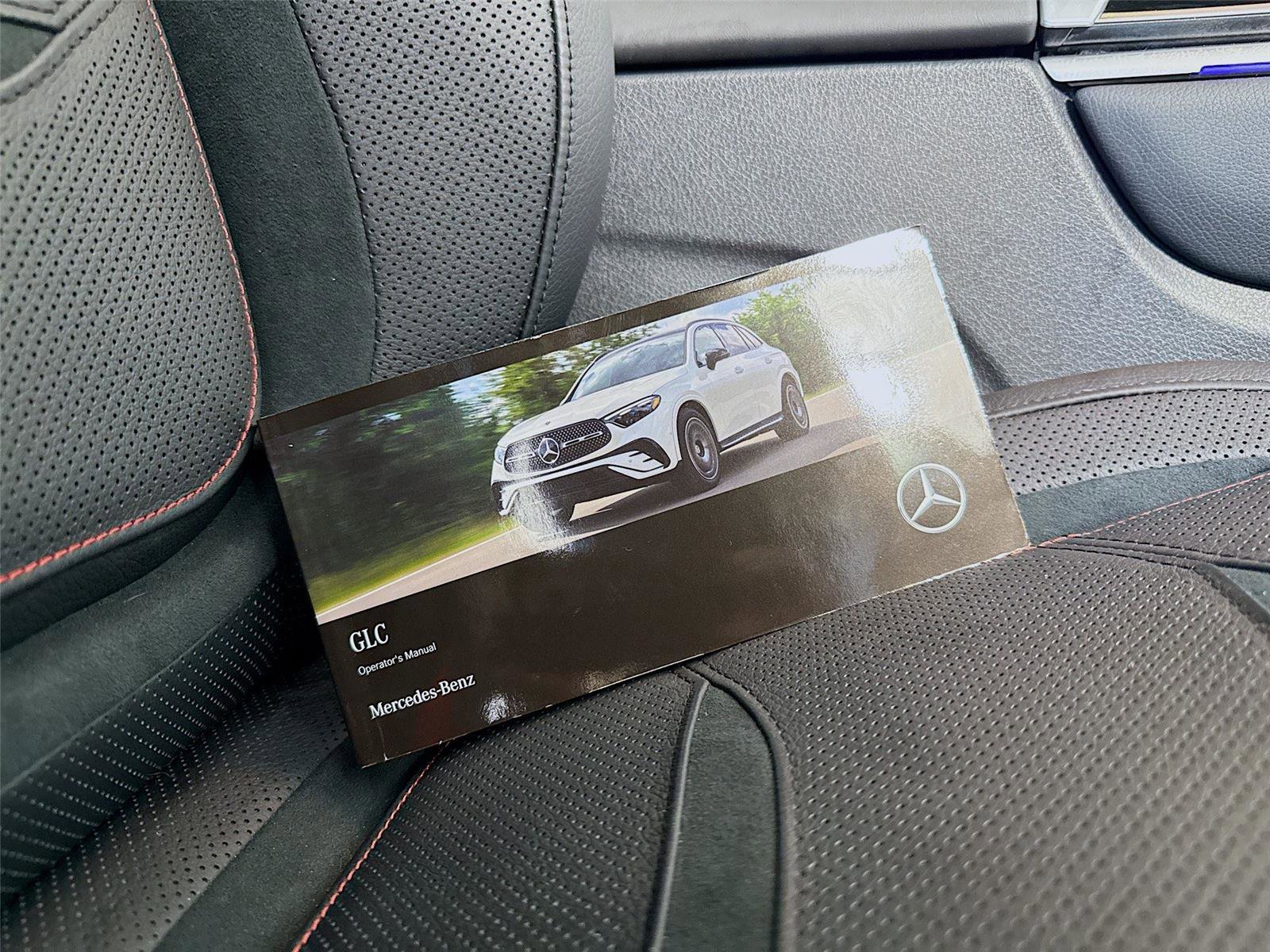Used 2025 Mercedes-Benz GLC 43 AMG 4MATIC image 25
