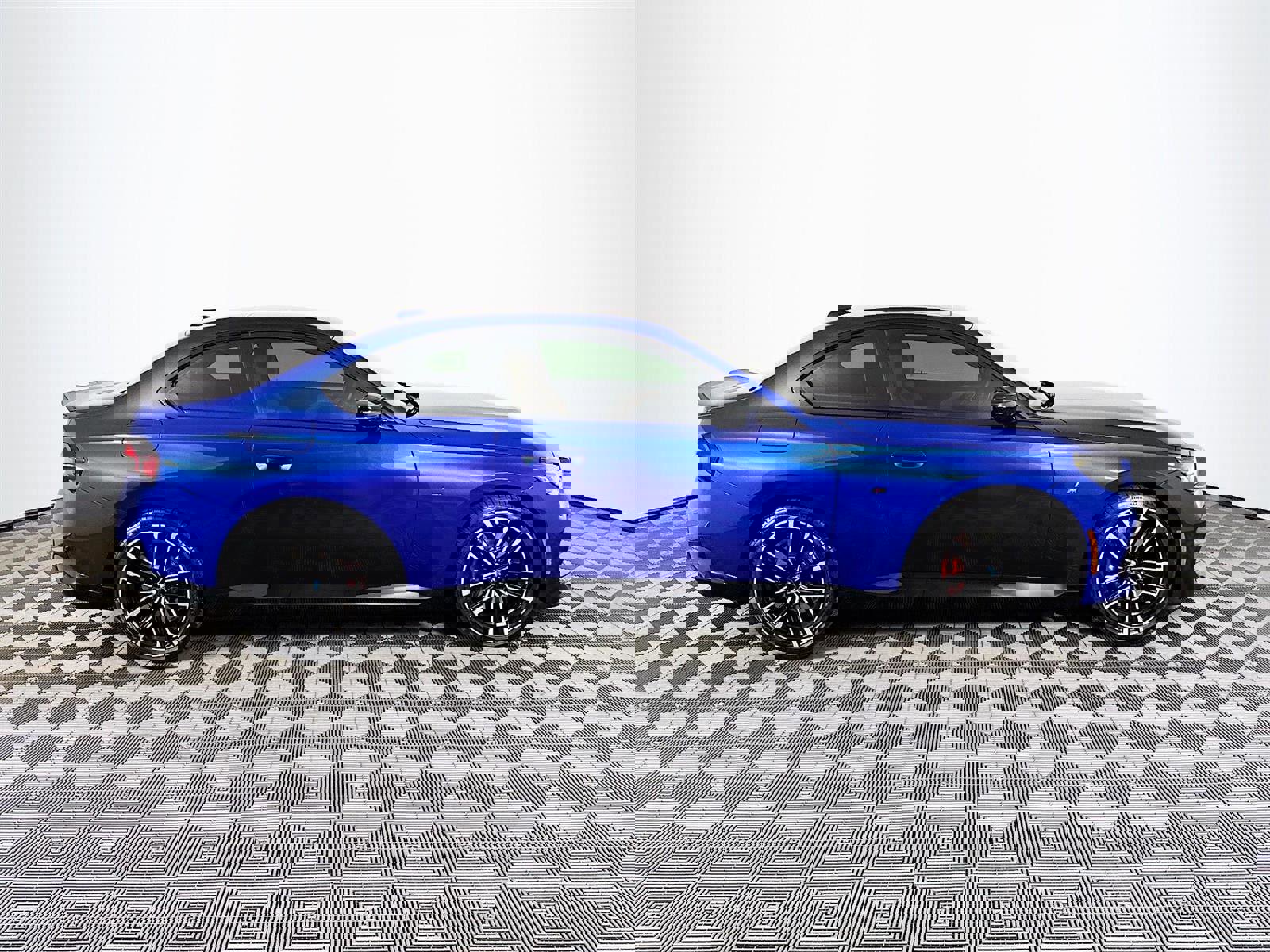 Used 2023 BMW M240i xDrive Coupe w/ Premium Package image 5