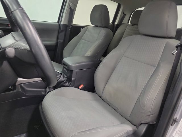 Used 2021 Toyota Tacoma SR5 RWD image 22