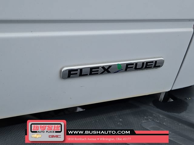 Used 2015 Ford F250 XL w/ Power Equipment Group AWD/4WD image 6