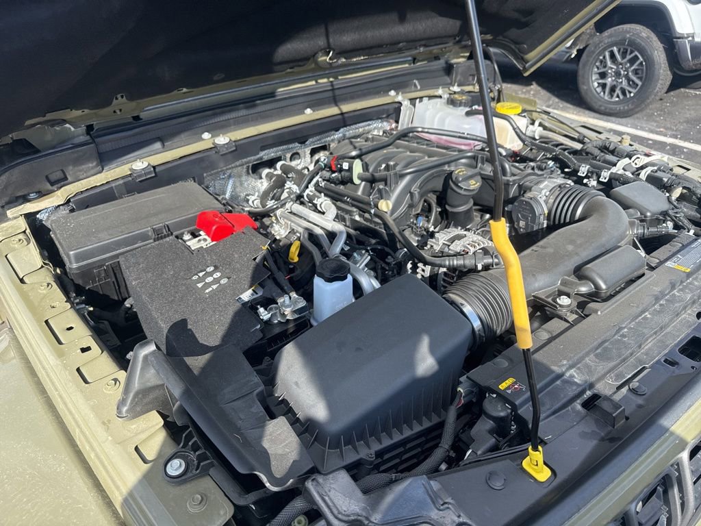 New 2025 Jeep Gladiator Sport image 21