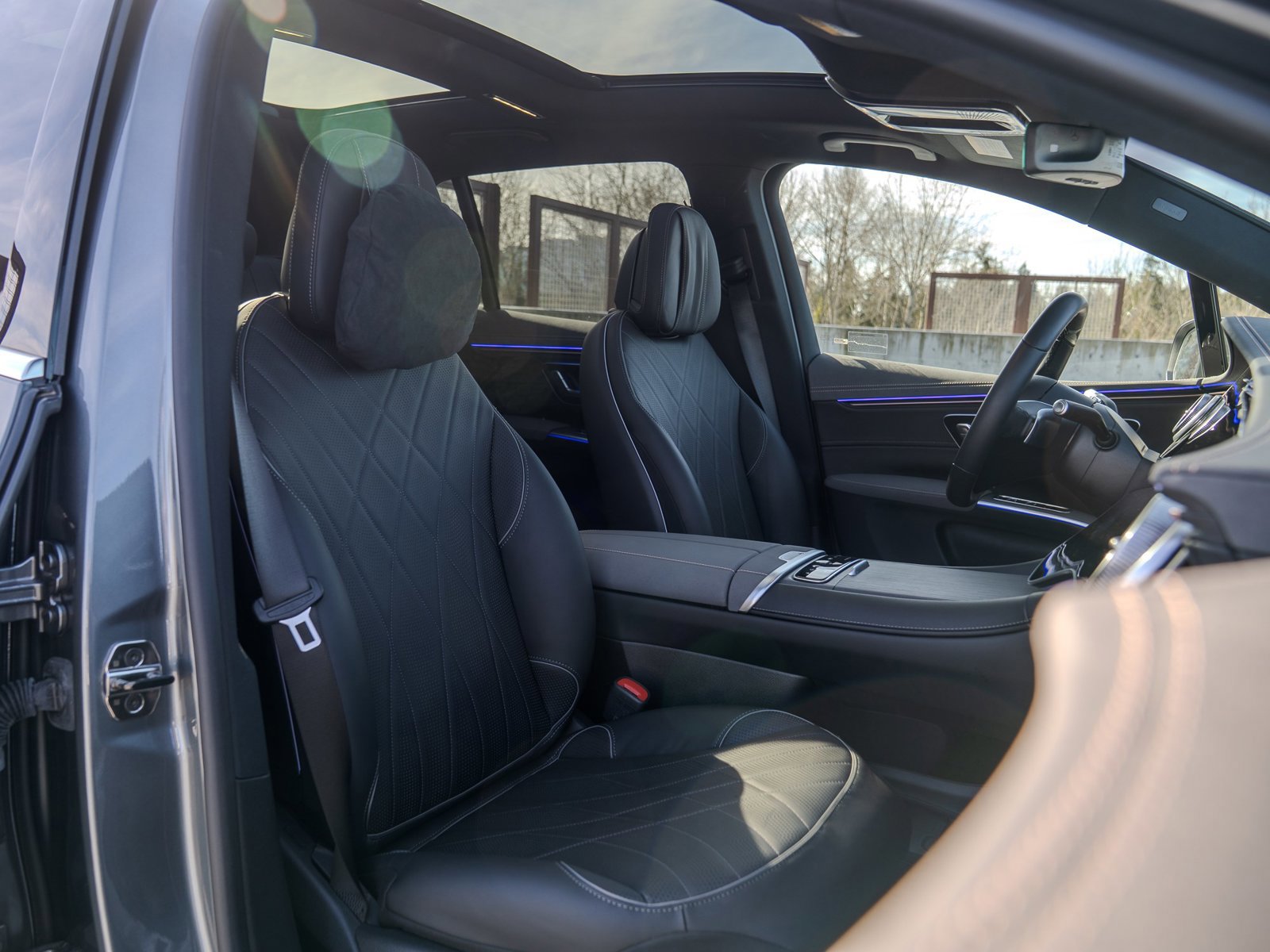 Used 2025 Mercedes-Benz EQS 580 4MATIC SUV image 30