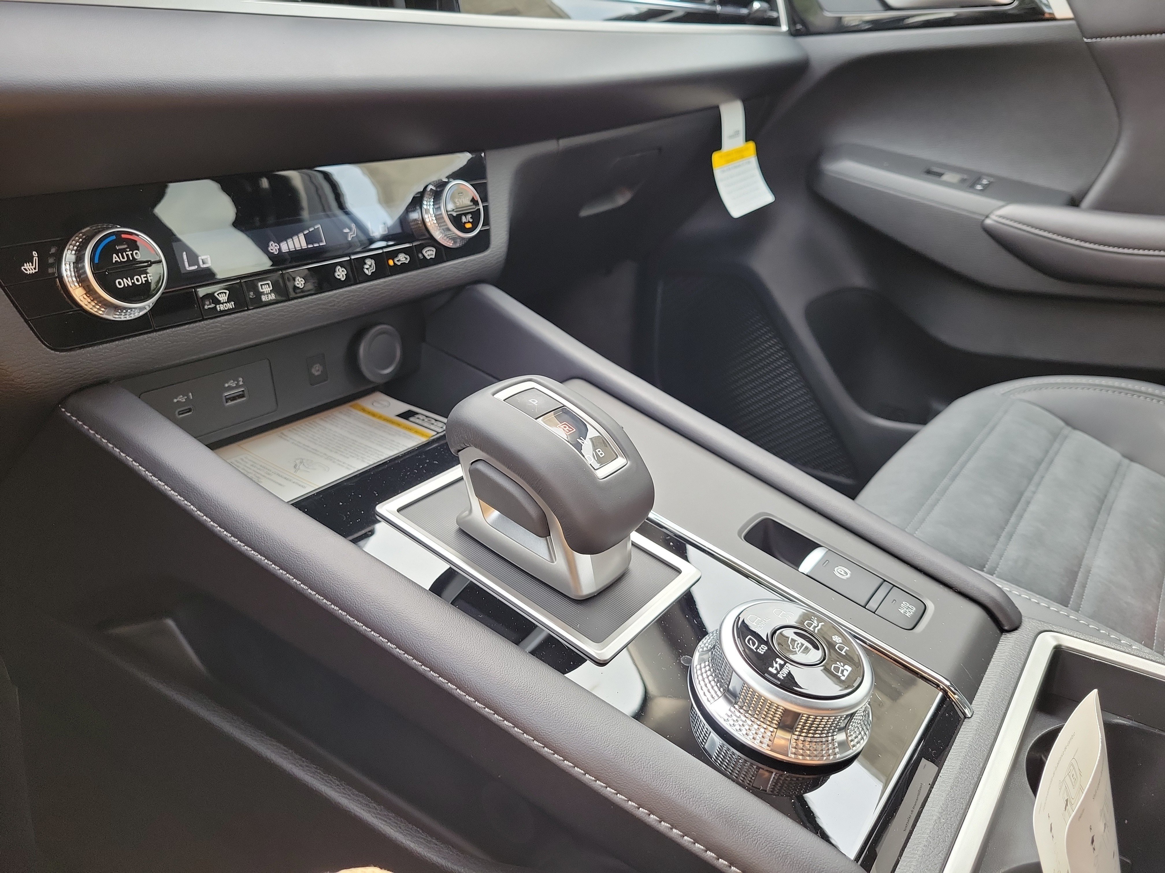 New 2026 Nissan Rogue SL AWD/4WD image 14