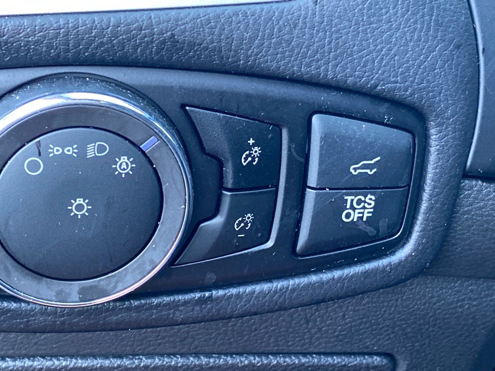 Used 2024 Ford Edge SEL w/ Convenience Package AWD/4WD image 22