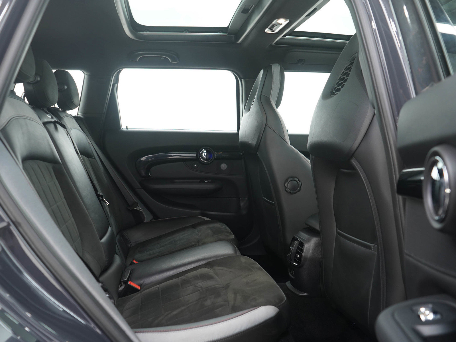 Used 2020 MINI Cooper Clubman John Cooper Works w/ JCW Launch Edition image 14