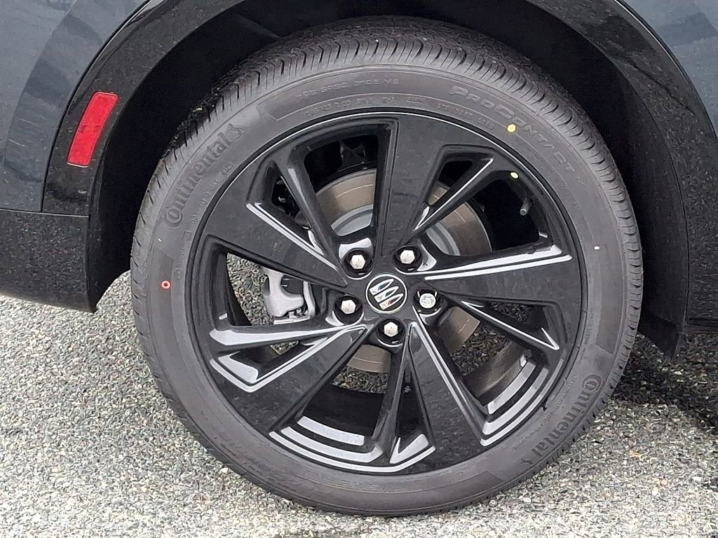 New 2026 Buick Envision Sport Touring image 5