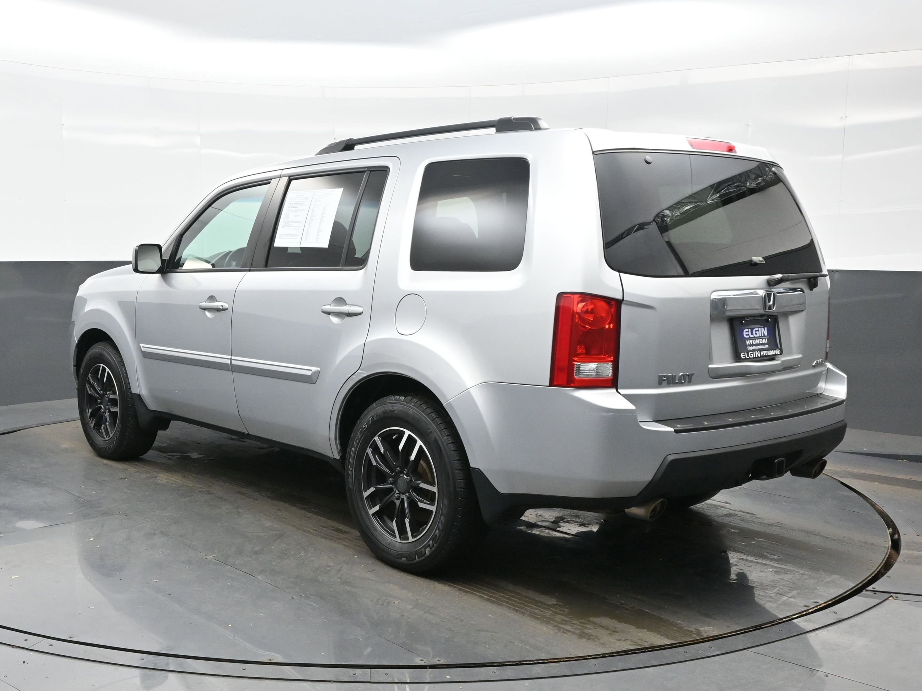 Used 2011 Honda Pilot EX-L image 4