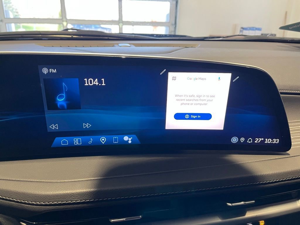 Used 2025 Cadillac XT4 Premium Luxury image 54