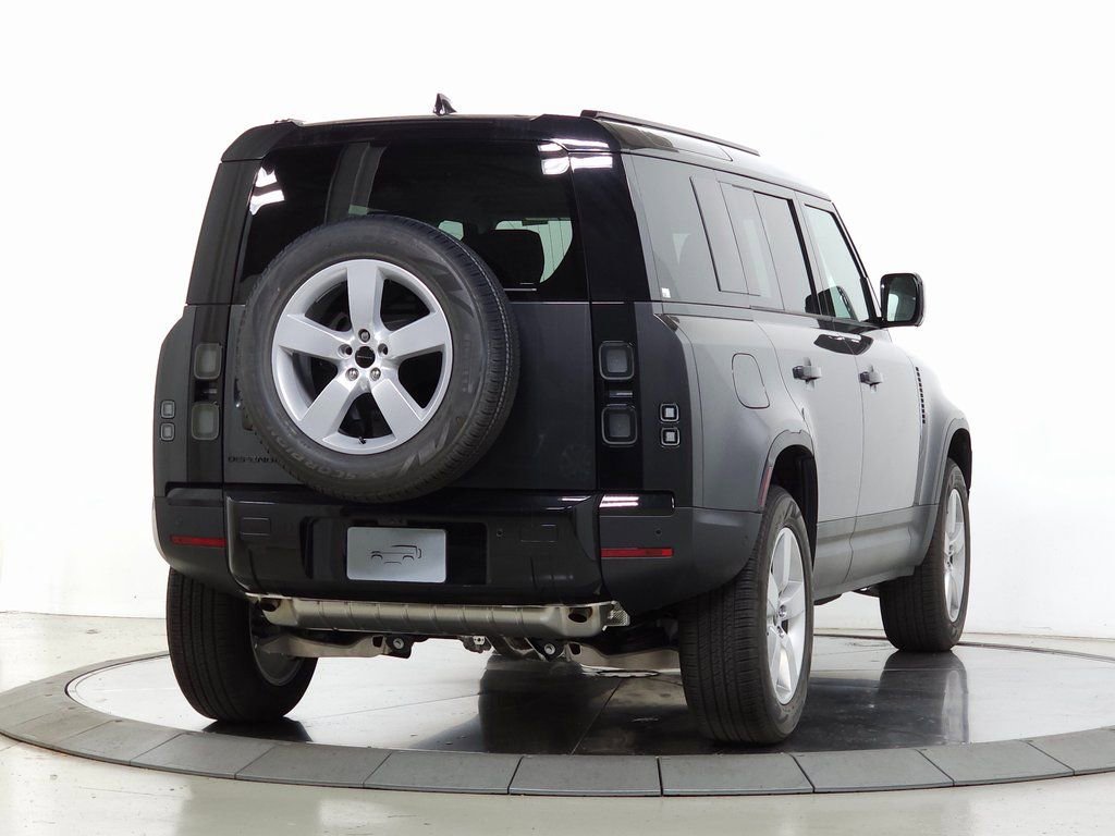 Certified 2026 Land Rover Defender 110 S AWD/4WD image 6