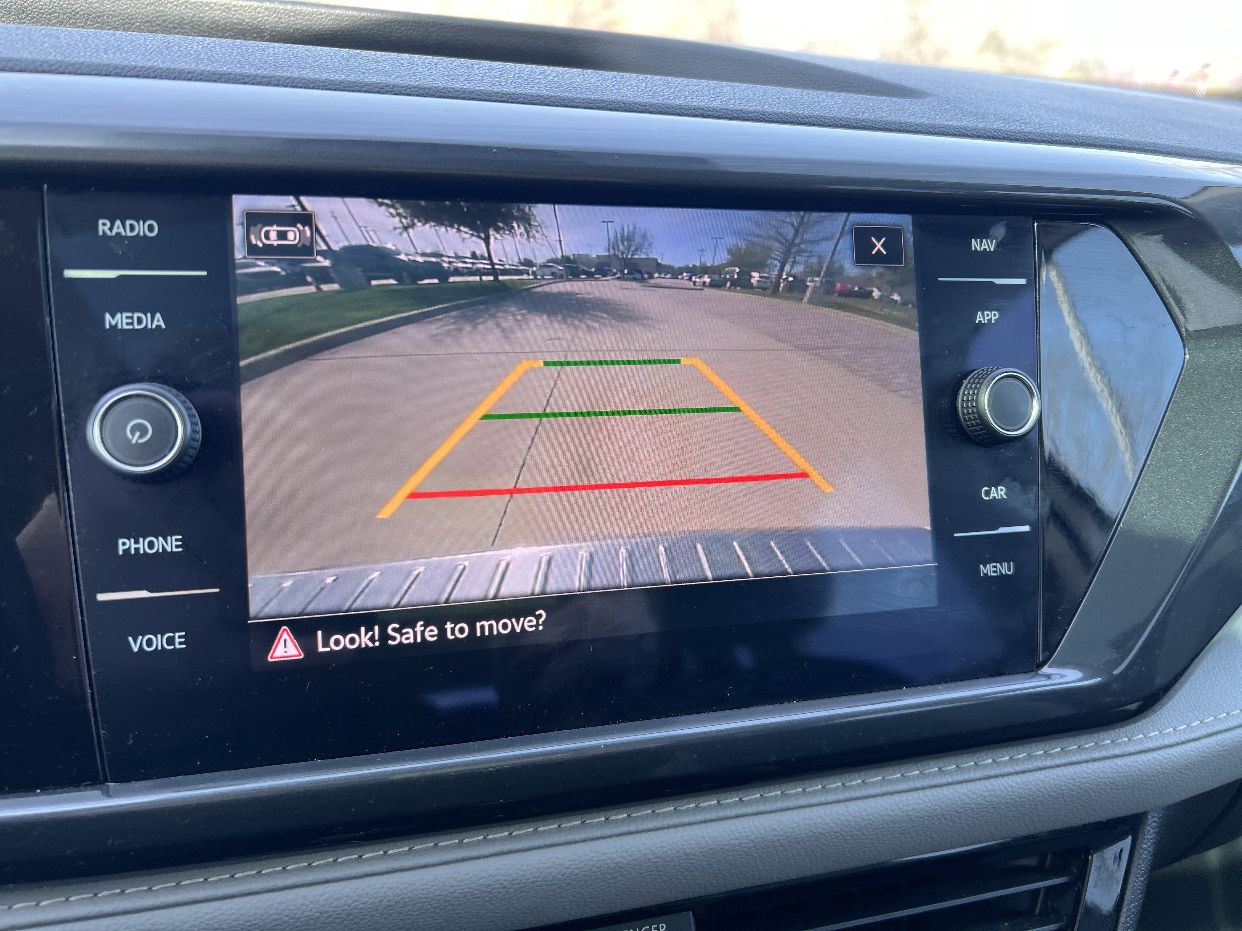 Certified 2023 Volkswagen Taos SEL image 24