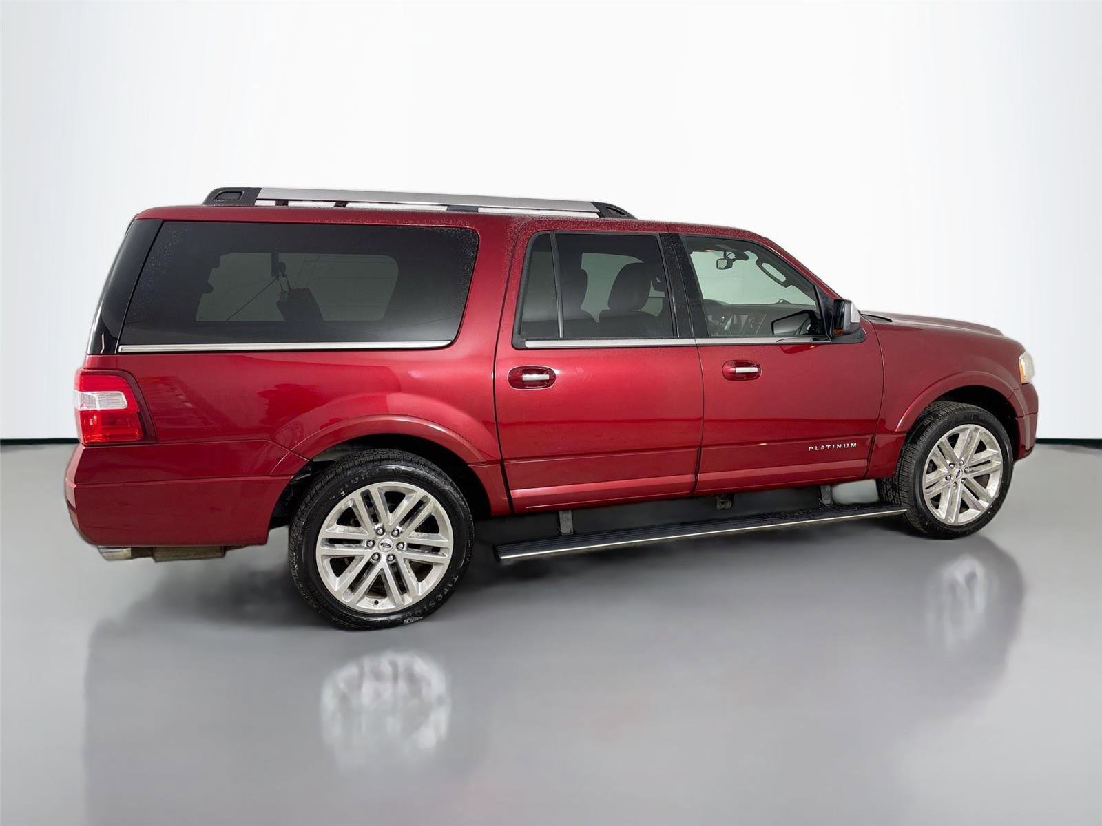 Used 2017 Ford Expedition Max Platinum image 18