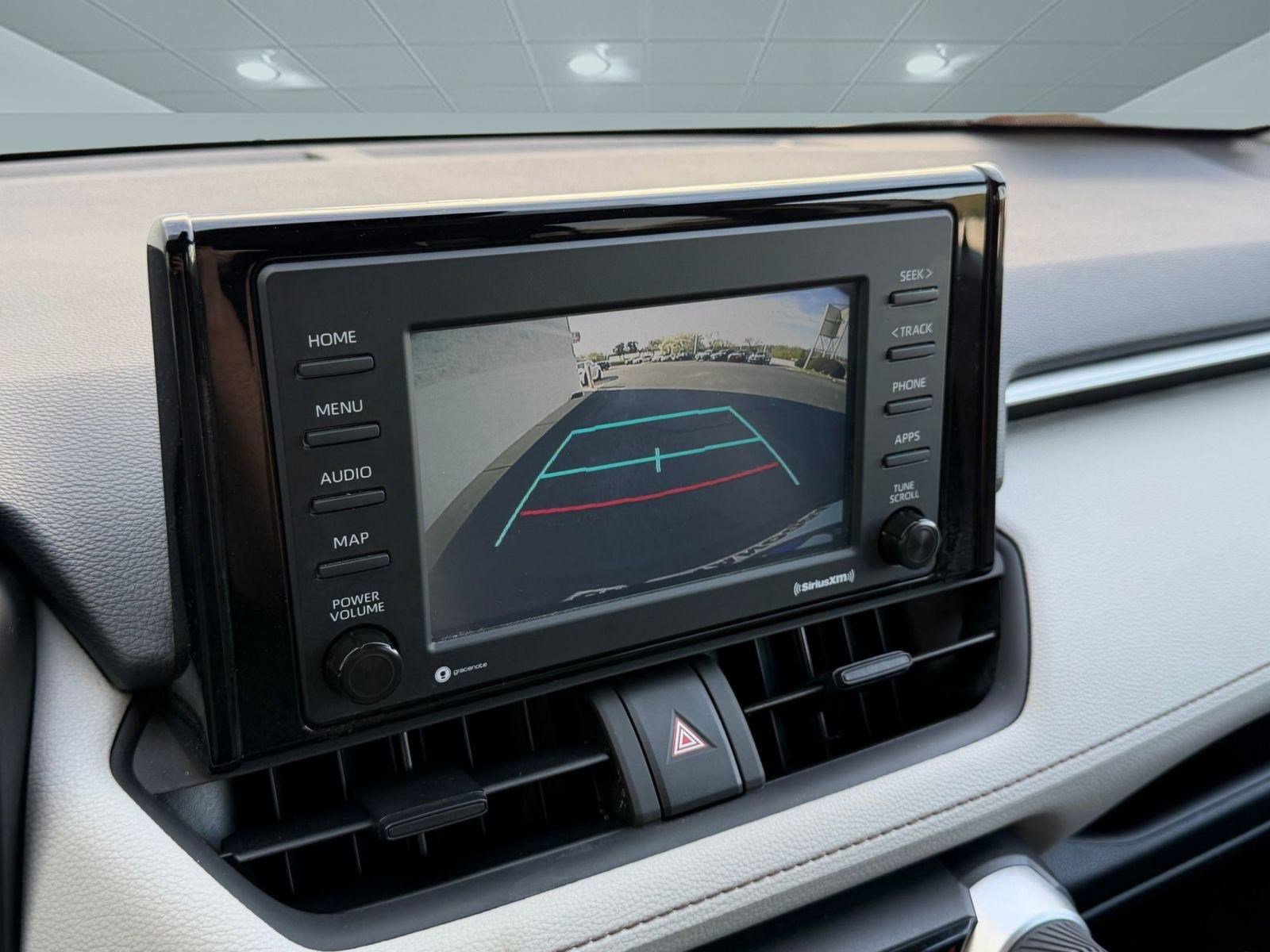 Used 2021 Toyota RAV4 XLE w/ Convenience Package AWD/4WD image 28