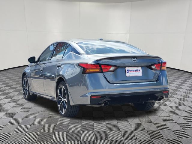 Used 2023 Nissan Altima 2.5 SR image 3