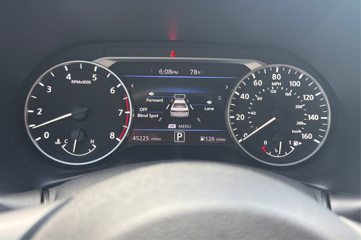 Used 2020 Nissan Sentra SV FWD image 16