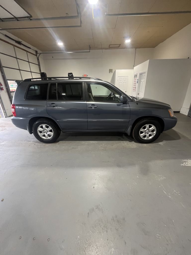 Used 2003 Toyota Highlander Limited image 2