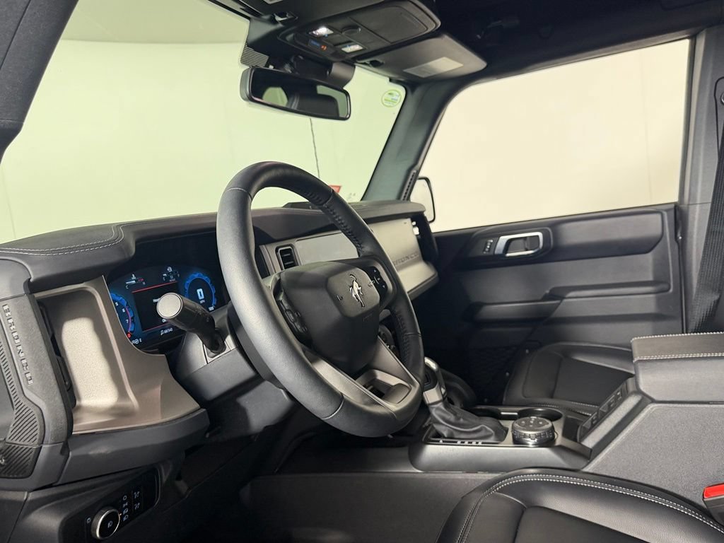 Used 2025 Ford Bronco Outer Banks w/ Sasquatch Package AWD/4WD image 22