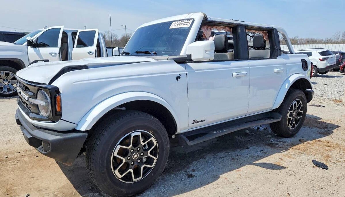 Used 2025 Ford Bronco Outer Banks AWD/4WD image 67