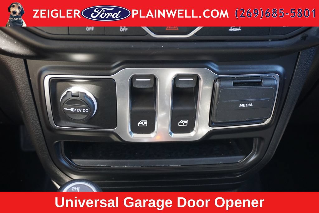 Used 2022 Jeep Wrangler Sport AWD/4WD image 19