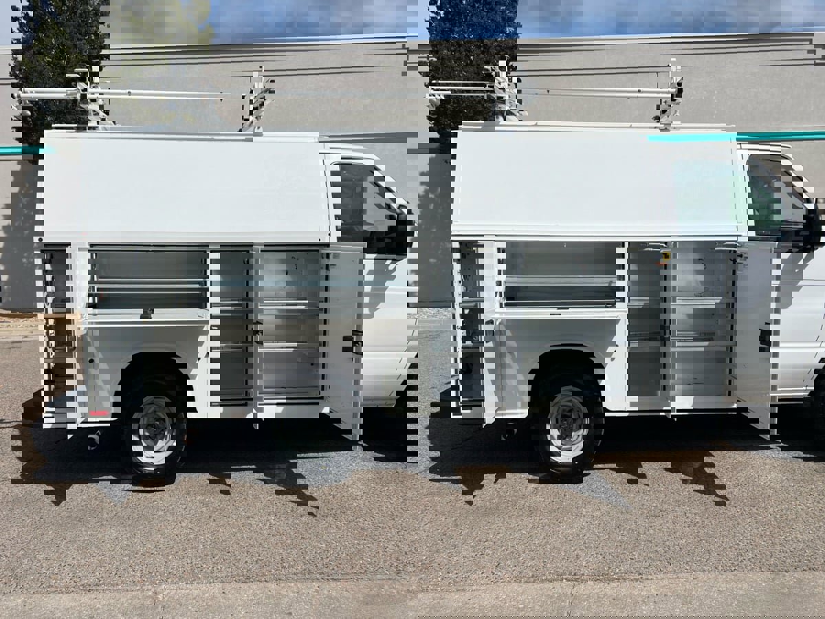 Used 2019 Ford E-350 and Econoline 350 Super Duty w/ Power Windows & Locks Group image 13