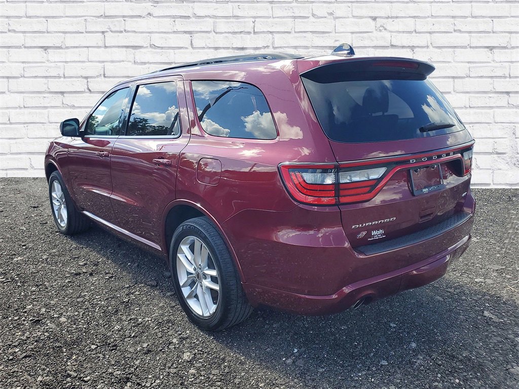 Used 2023 Dodge Durango GT image 3