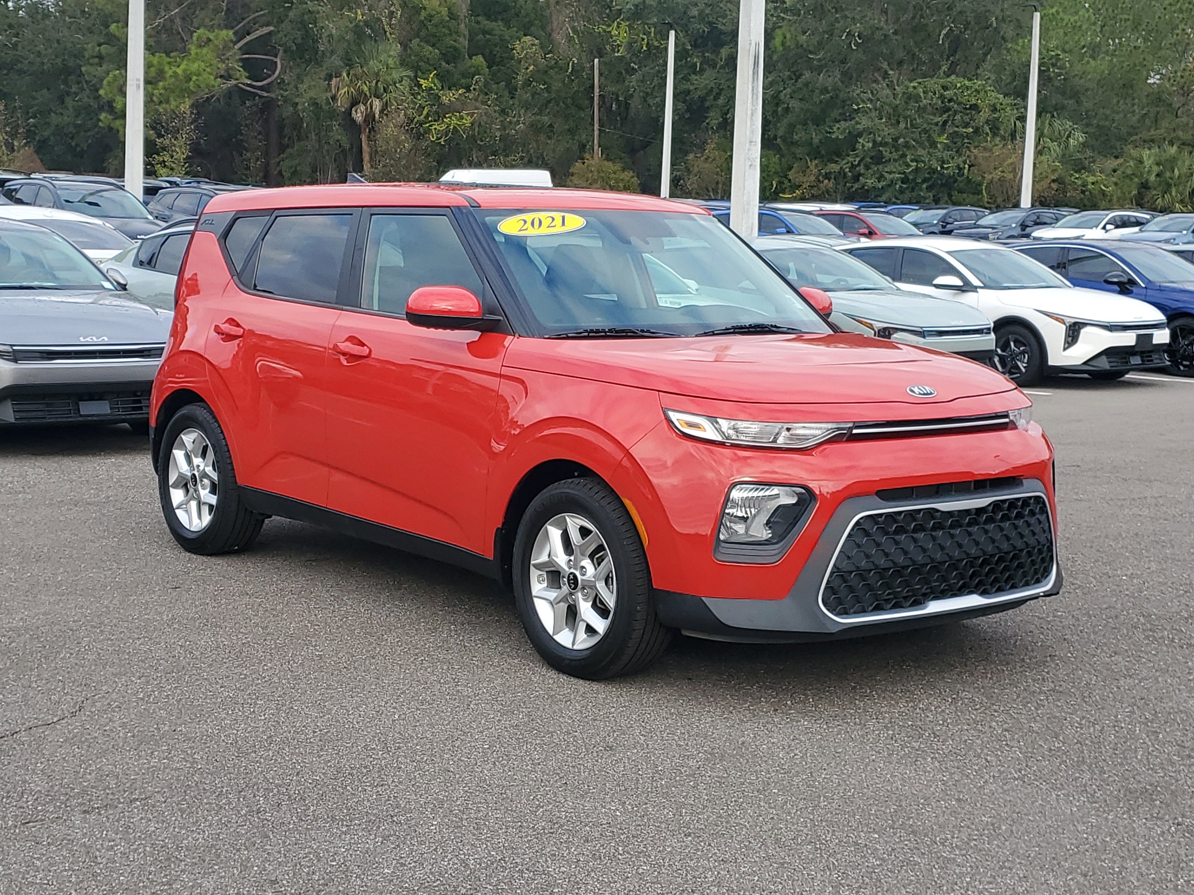 Certified 2021 Kia Soul S image 42