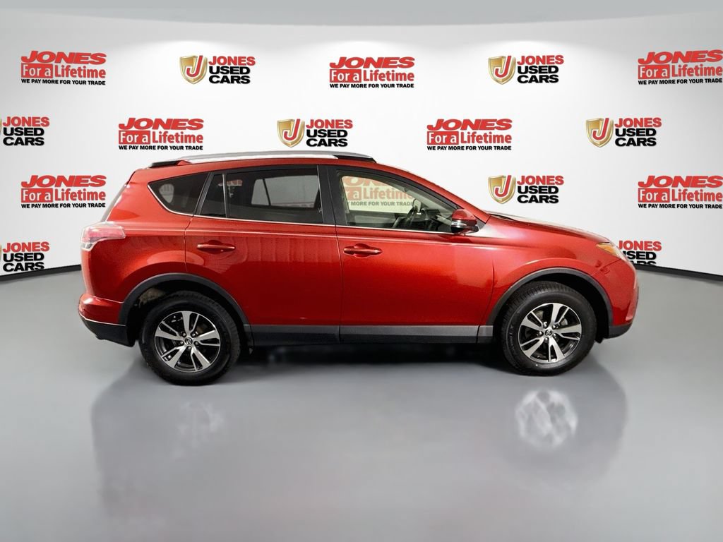 Used 2017 Toyota RAV4 XLE FWD image 16