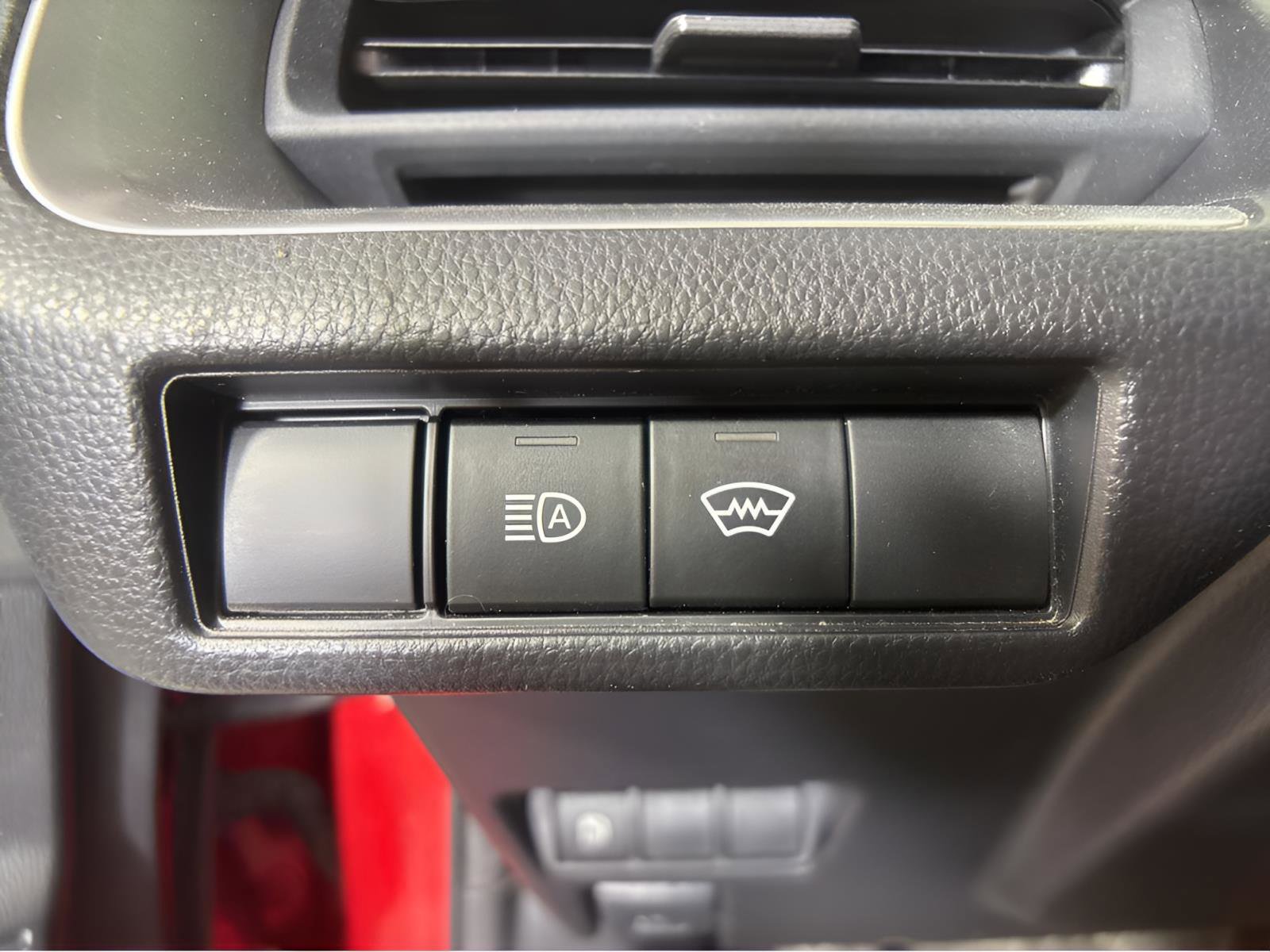 Used 2023 Toyota Prius LE image 30