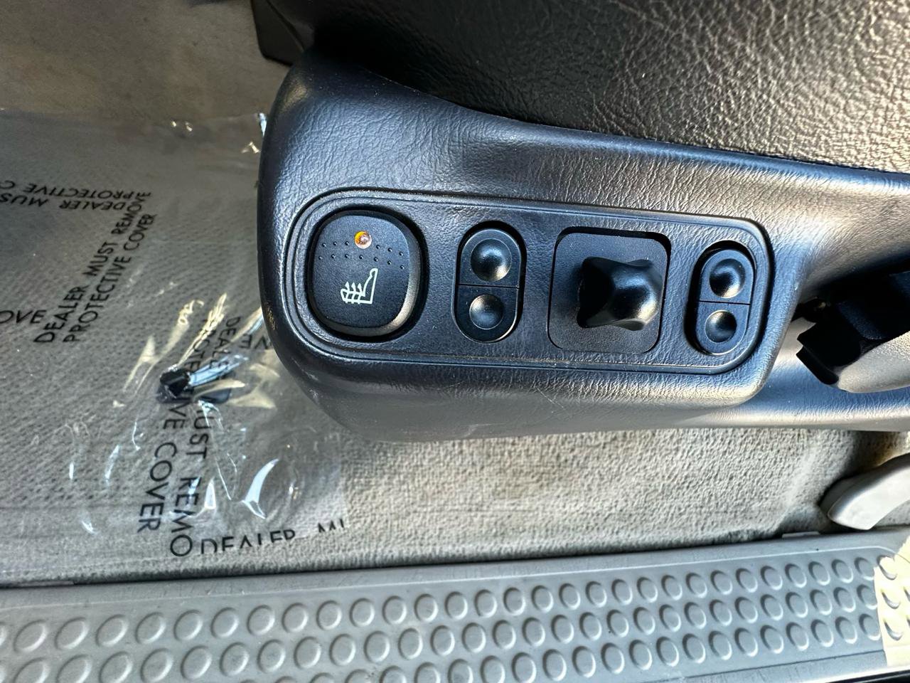 Used 2005 Ford Excursion Eddie Bauer image 23