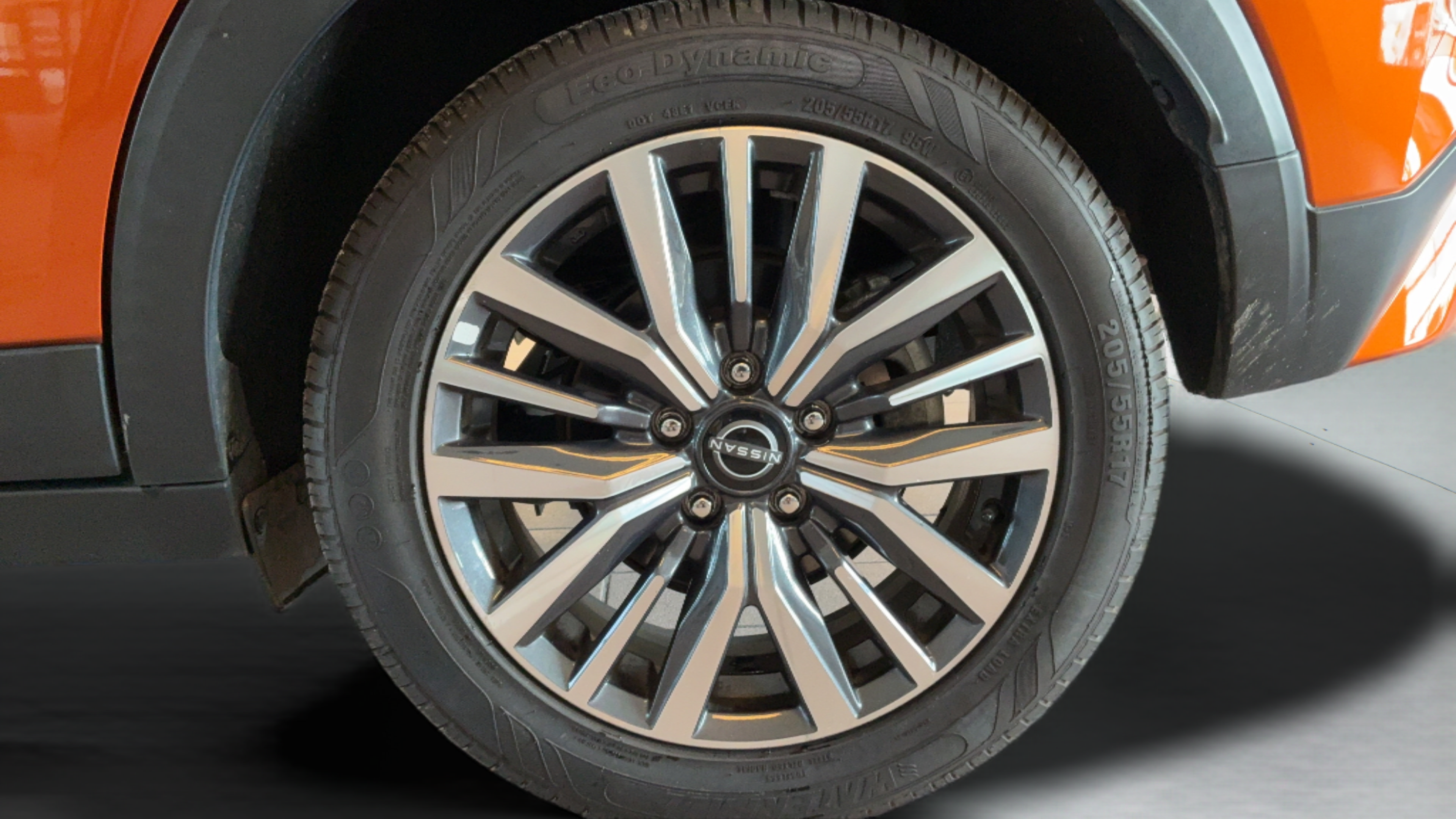 Used 2023 Nissan Kicks SV FWD image 38