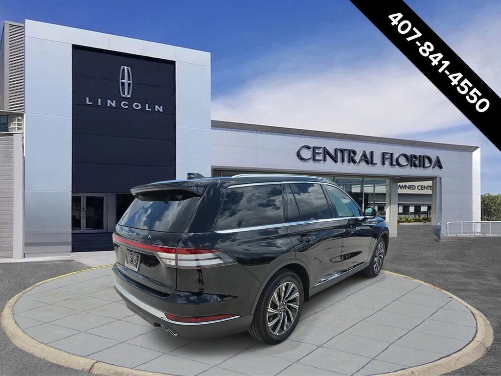 New 2025 Lincoln Aviator 2WD w/ Equipment Group 101A image 3