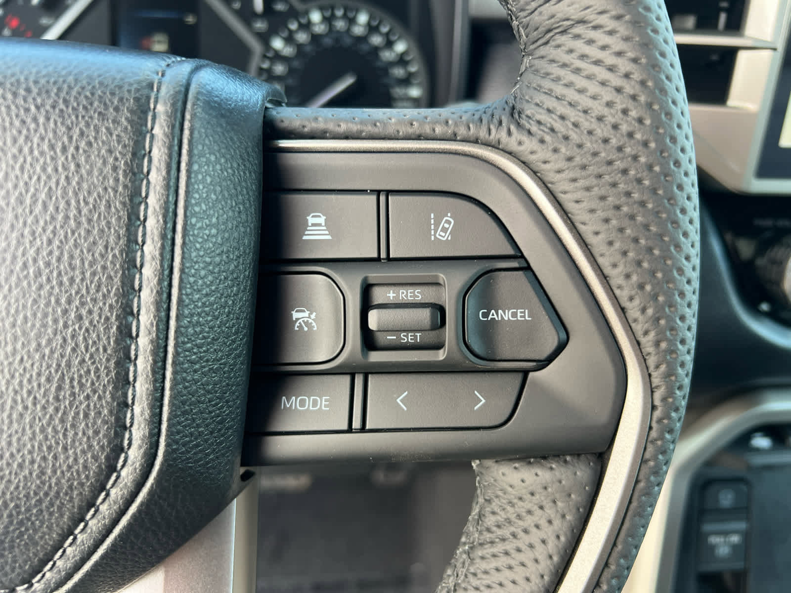 New 2026 Toyota Tundra SR5 w/ SR5 Premium Package AWD/4WD image 18
