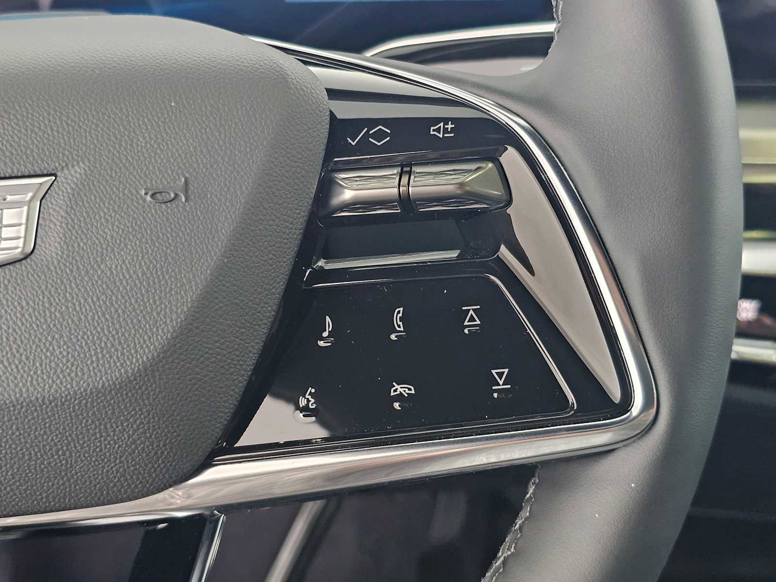 New 2026 Cadillac Lyriq Sport image 28