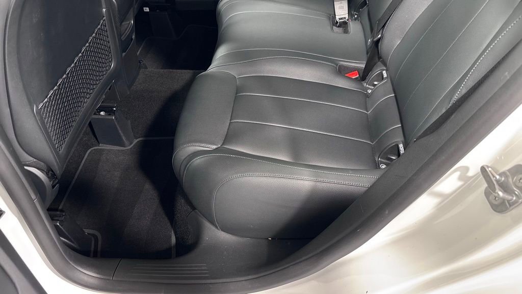 Used 2023 Mercedes-Benz GLA 250 4MATIC image 21