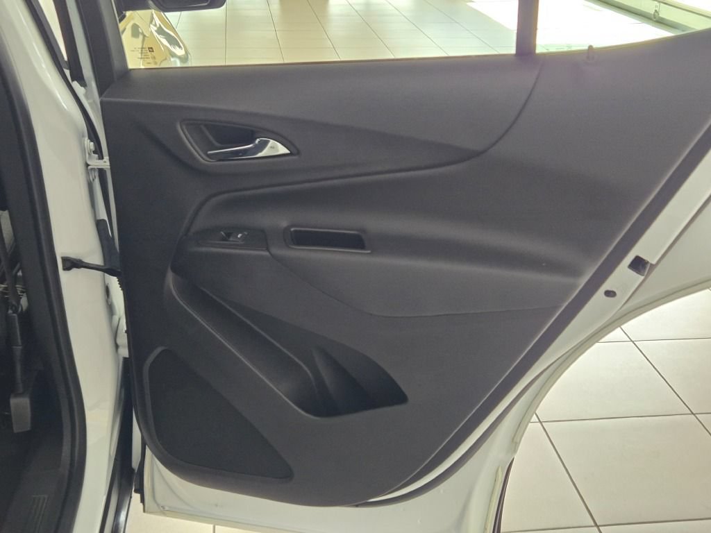 Certified 2024 Chevrolet Equinox LT FWD image 8
