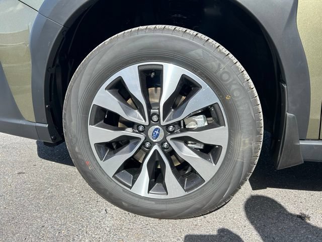 New 2025 Subaru Outback Limited AWD/4WD image 10