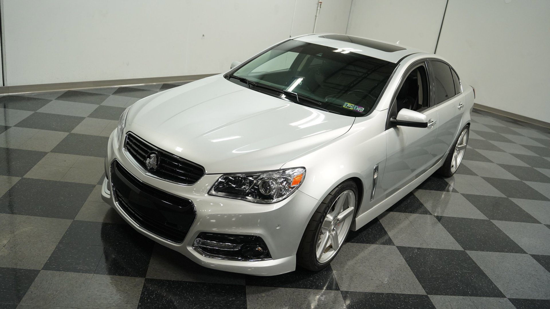 Used 2014 Chevrolet SS image 16