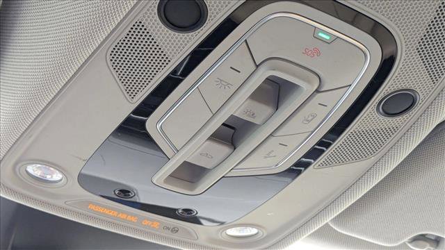 Used 2023 Audi Q8 Premium Plus w/ Premium Plus Package image 22