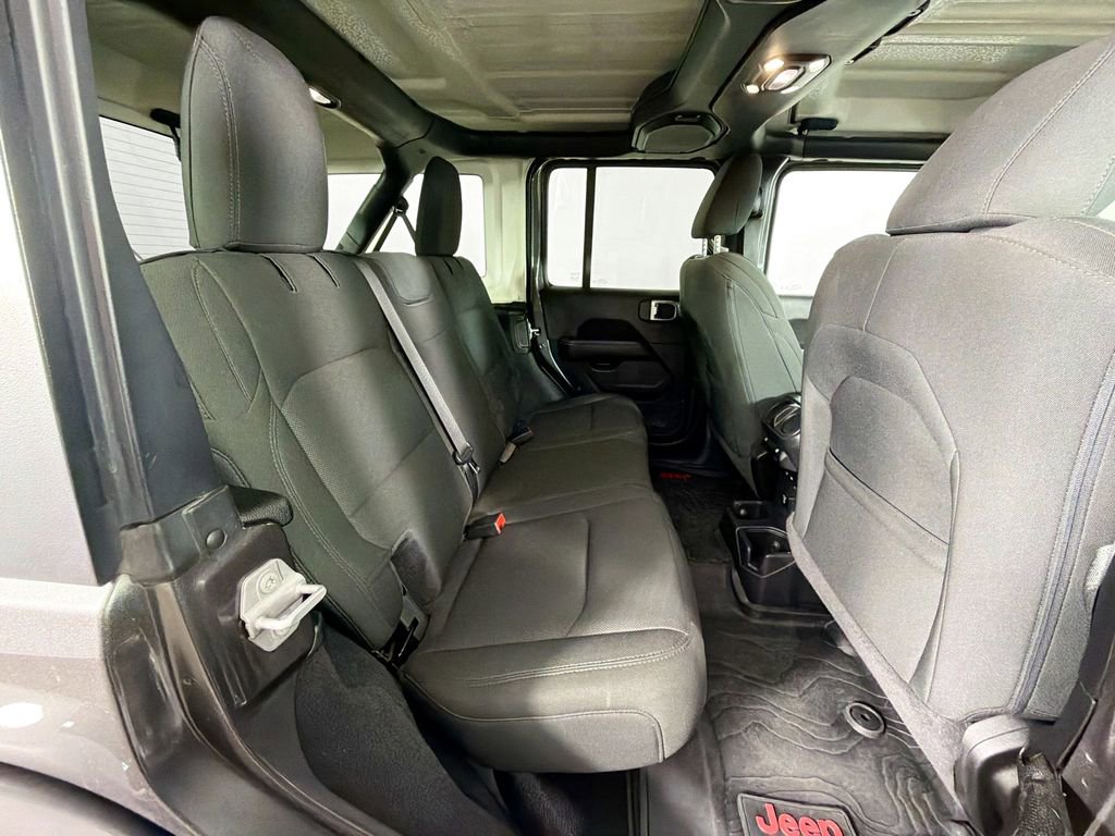 Used 2023 Jeep Wrangler Sahara w/ Cold Weather Group image 27