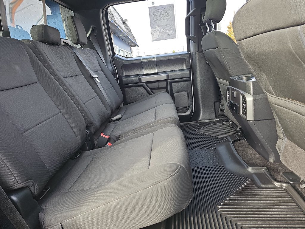 Used 2020 Ford F150 XLT w/ Equipment Group 302A Luxury AWD/4WD image 39