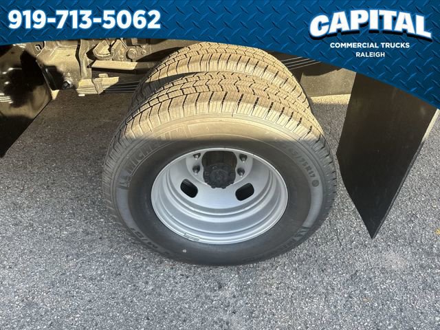 New 2025 Ford F350 XL w/ XL Chrome Package image 13