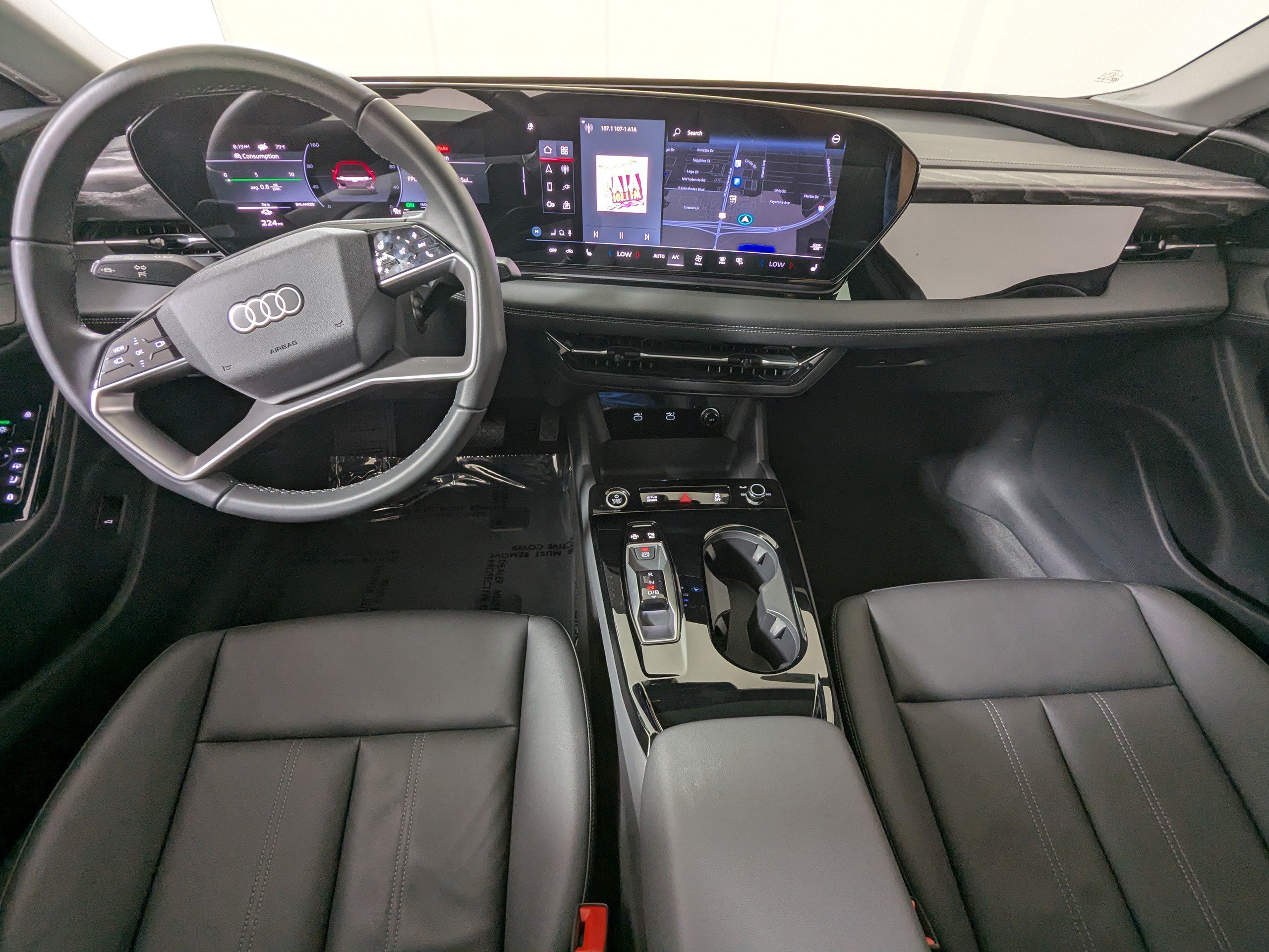Certified 2025 Audi A6 e-tron Premium w/ Ultra Package AWD/4WD image 11