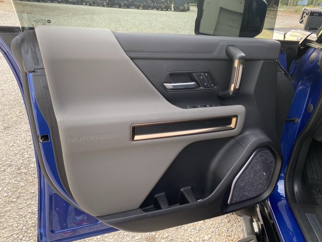 Used 2024 GMC Hummer EV 3X w/ Battery Pack, 24 Module Pack AWD/4WD image 18
